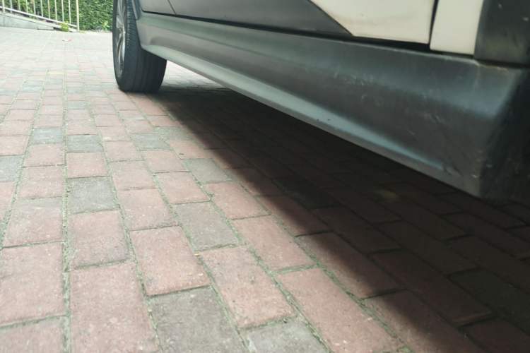 Used BYD Yuan New Energy 2019 EV360 Smart Connect Leading Model Right Side Sill