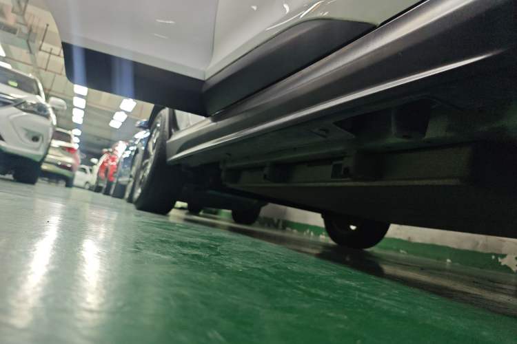 Used BYD Yuan New Energy 2019 EV360 Smart Connect Enjoyment Model Right Side Sill