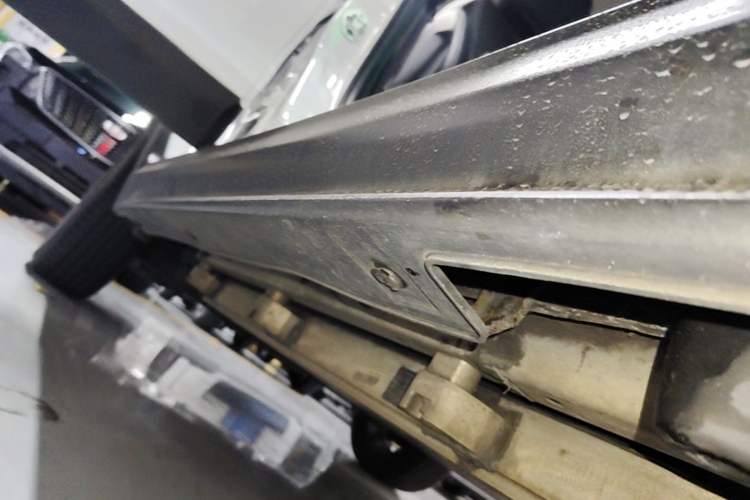 Used BYD Yuan New Energy 2019 EV535 Smart Connect Trendsetting Model Right Side Sill