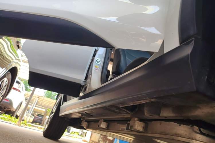 Used BYD Yuan New Energy 2019 EV535 High-Energy Leading Edition Right Side Sill