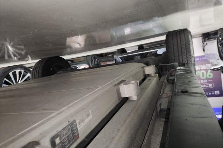 Used BYD Yuan New Energy 2019 EV535 Smart Connect Trendsetting Model Right Side Sill