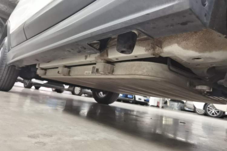 Used BYD Yuan New Energy 2019 EV360 Smart Connect Enjoyment Model Right Side Sill