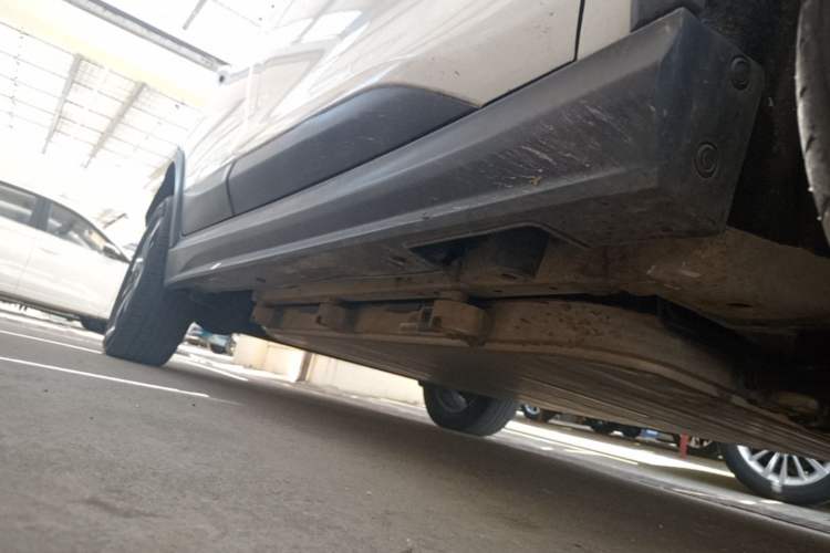 Used BYD Yuan New Energy 2019 EV535 Smart Connect Trendsetting Model Right Side Sill