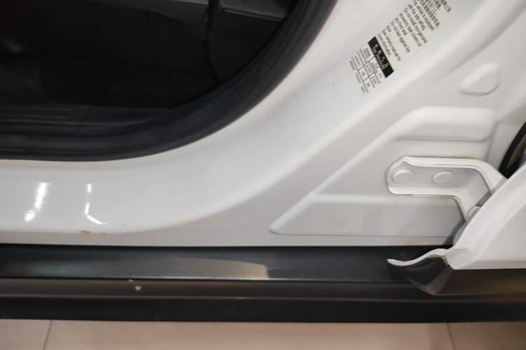 Used BYD Yuan New Energy 2019 EV535 High-Energy Leading Edition Right Side Sill