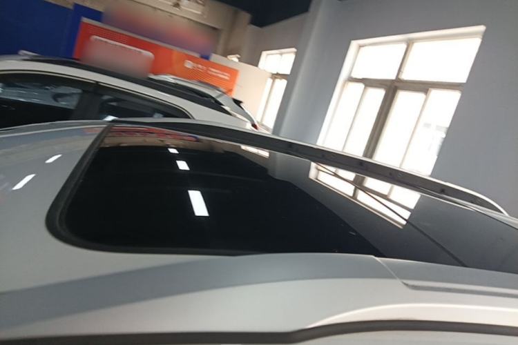 Used BYD Yuan New Energy 2019 EV360 Smart Connect Enjoyment Model Roof