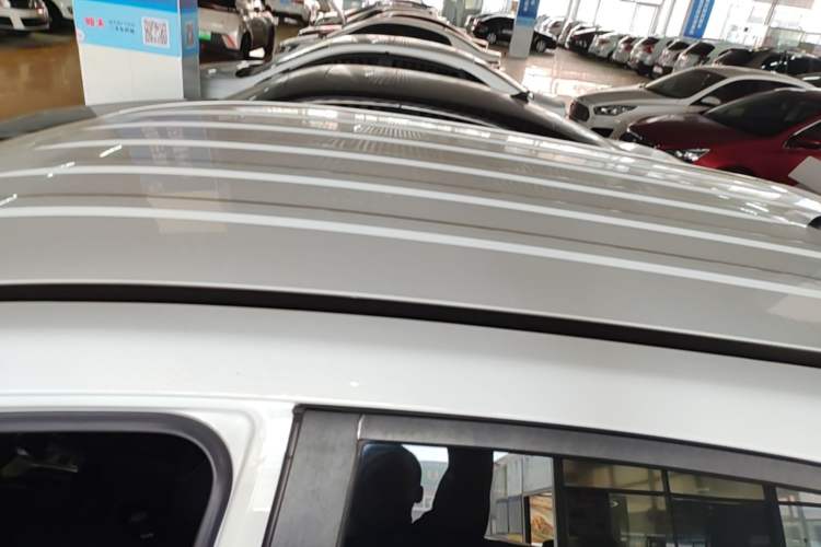 Used BYD Yuan New Energy 2019 EV535 Smart Connect Trendsetting Model Roof