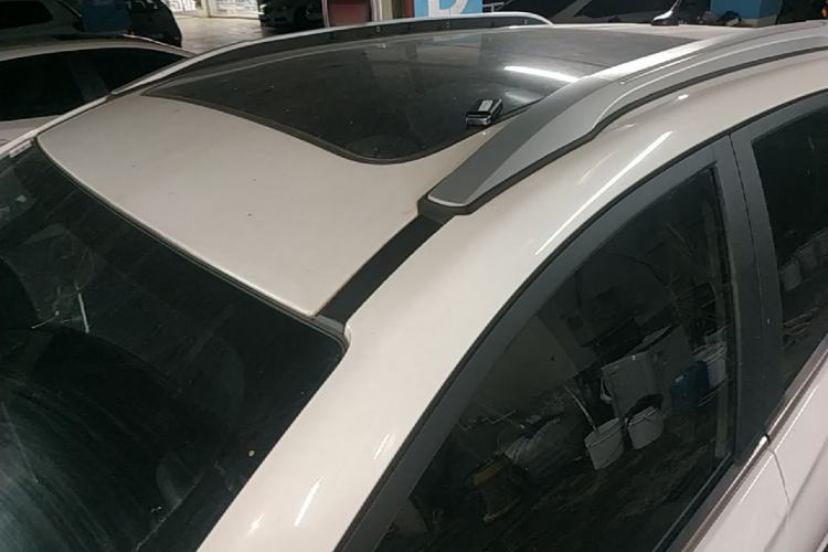 Used BYD Yuan New Energy 2019 EV360 Smart Connect Enjoyment Model Roof
