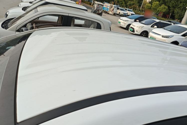 Used BYD Yuan New Energy 2019 EV535 Smart Connect Trendsetting Model Roof