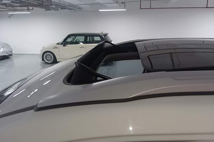 Used BYD Yuan New Energy 2019 EV535 High-Energy Leading Edition Roof