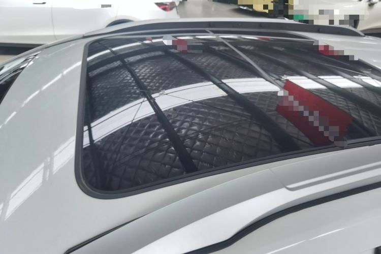Used BYD Yuan New Energy 2019 EV360 Smart Connect Enjoyment Model Roof