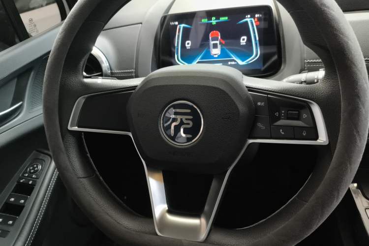 Used BYD Yuan New Energy 2019 EV535 Smart Connect Trendsetting Model Steering Wheel