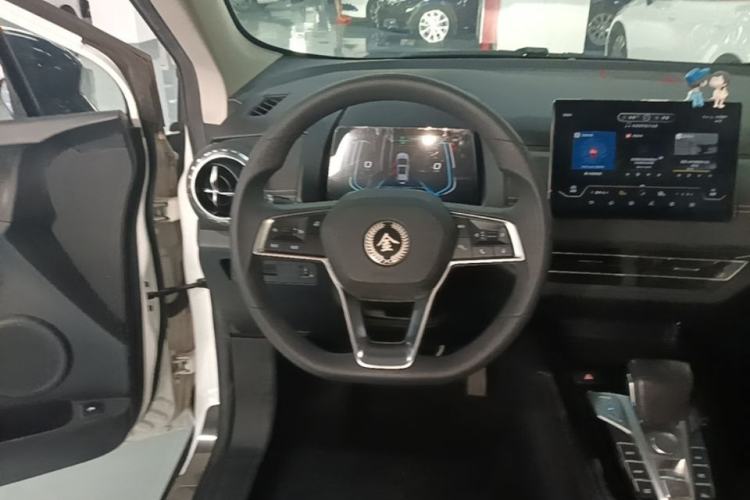 Used BYD Yuan New Energy 2019 EV360 Smart Connect Enjoyment Model Steering Wheel