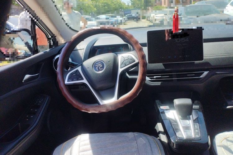 Used BYD Yuan New Energy 2019 EV535 Smart Connect Trendsetting Model Steering Wheel