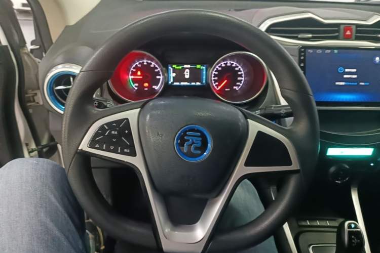 Used BYD Yuan New Energy 2019 EV360 Smart Connect Leading Model Steering Wheel