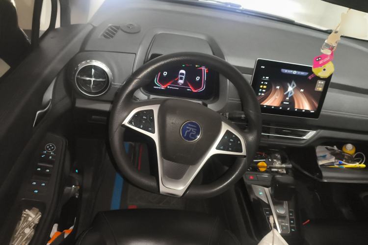 Used BYD Yuan New Energy 2019 EV535 Smart Connect Trendsetting Model Steering Wheel