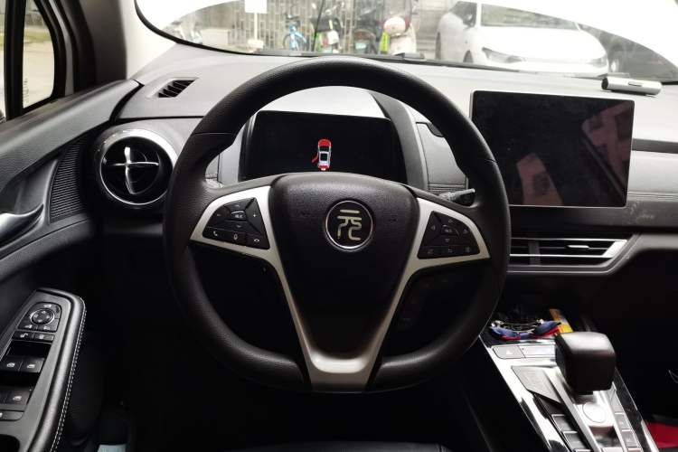 Used BYD Yuan New Energy 2019 EV535 High-Energy Leading Edition Steering Wheel