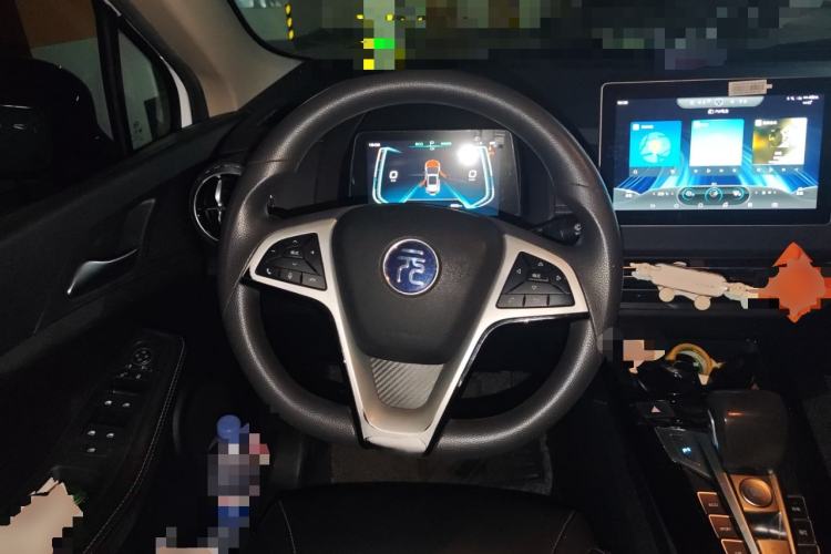 Used BYD Yuan New Energy 2019 EV535 Smart Connect Trendsetting Model Steering Wheel