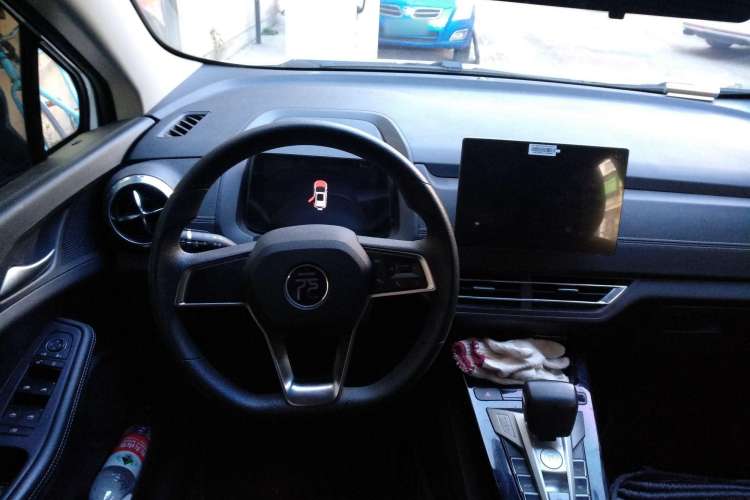 Used BYD Yuan New Energy 2019 EV535 Smart Connect Trendsetting Model Steering Wheel