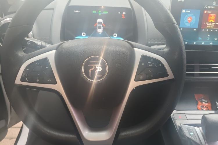 Used BYD Yuan New Energy 2019 EV535 Smart Connect Trendsetting Model Steering Wheel