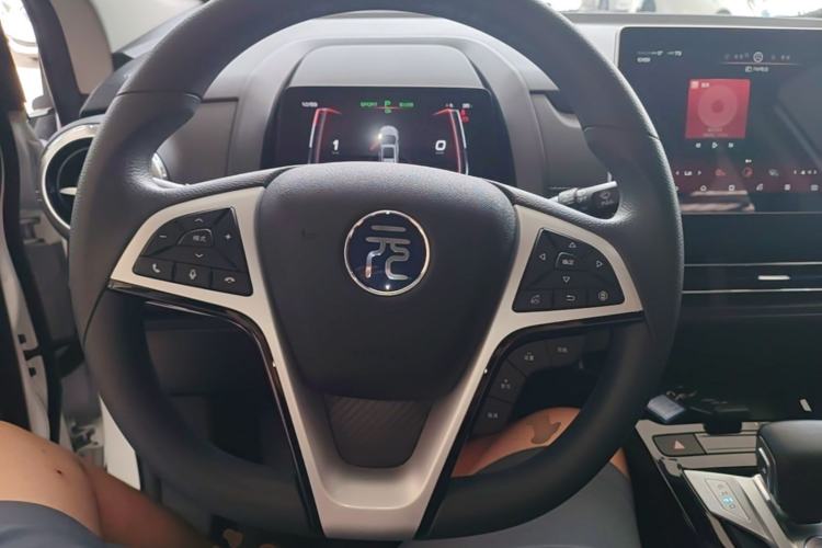 Used BYD Yuan New Energy 2019 EV535 High-Energy Leading Edition Steering Wheel