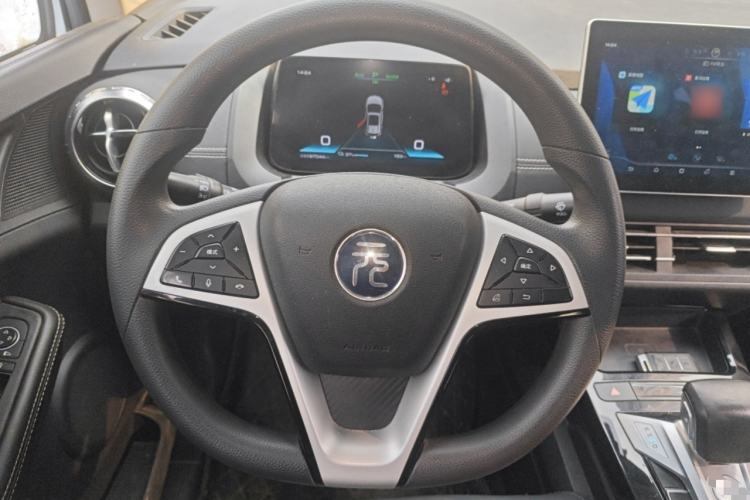Used BYD Yuan New Energy 2019 EV535 Smart Connect Trendsetting Model Steering Wheel