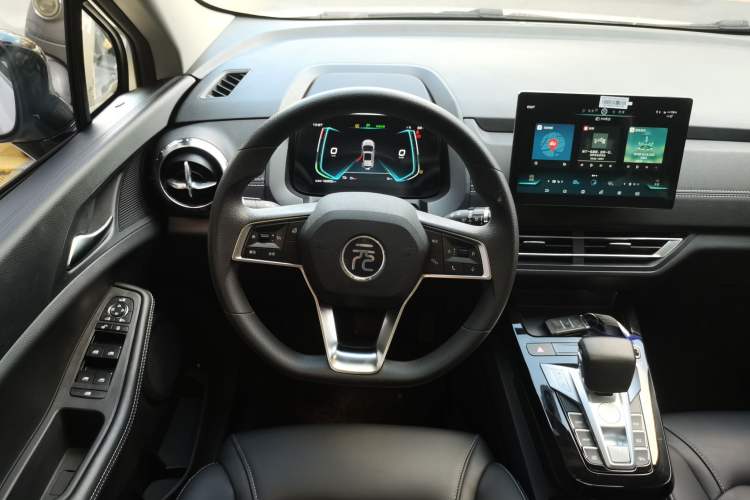 Used BYD Yuan New Energy 2019 EV360 Smart Connect Enjoyment Model Steering Wheel