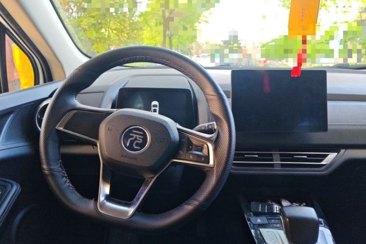 Used BYD Yuan New Energy 2019 EV535 Smart Connect Trendsetting Model Steering Wheel