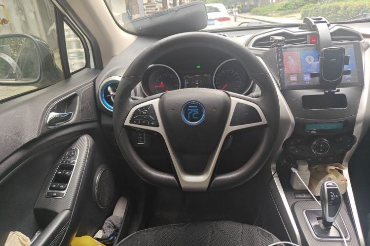 Used BYD Yuan New Energy 2019 EV360 Smart Connect Leading Model Steering Wheel