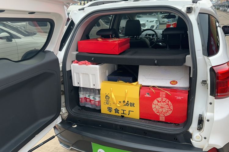 Used BYD Yuan New Energy 2019 EV360 Smart Connect Enjoyment Model Trunk