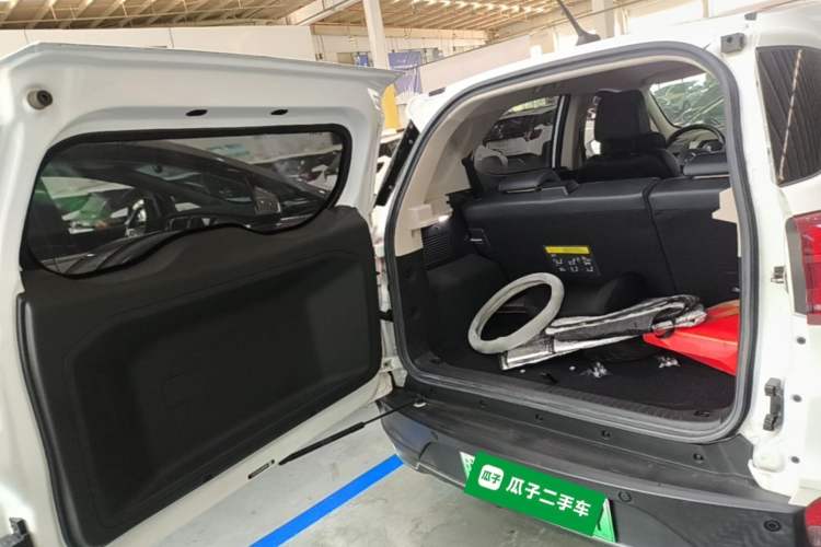 Used BYD Yuan New Energy 2019 EV535 Smart Connect Trendsetting Model Trunk