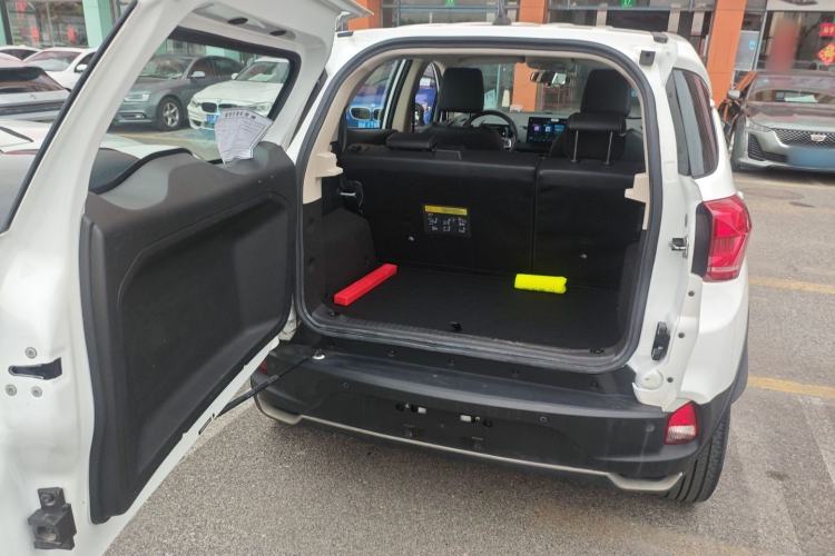Used BYD Yuan New Energy 2019 EV360 Smart Connect Leading Model Trunk