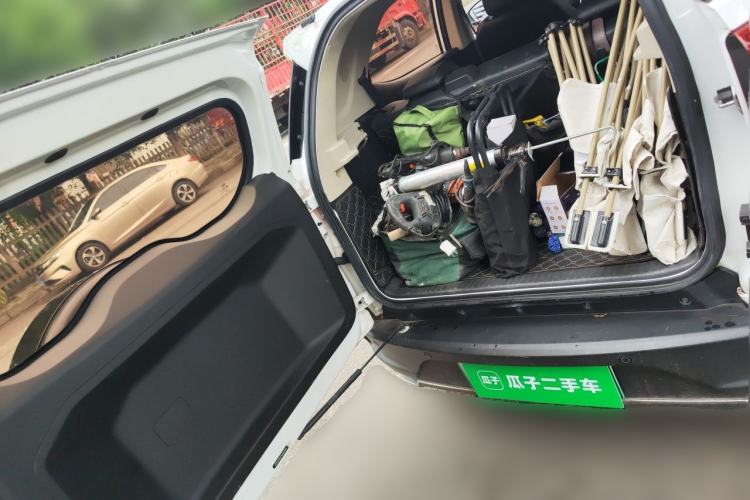 Used BYD Yuan New Energy 2019 EV360 Smart Connect Luxurious Model Trunk