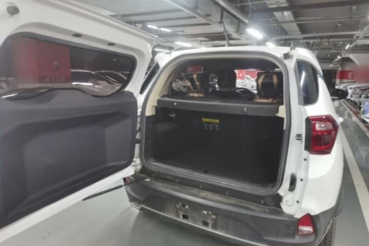 Used BYD Yuan New Energy 2019 EV360 Smart Connect Leading Model Trunk