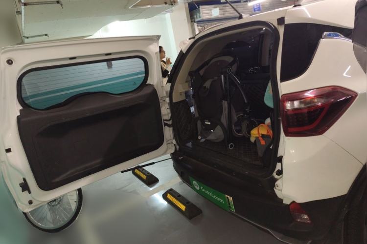 Used BYD Yuan New Energy 2019 EV360 Smart Connect Leading Model Trunk