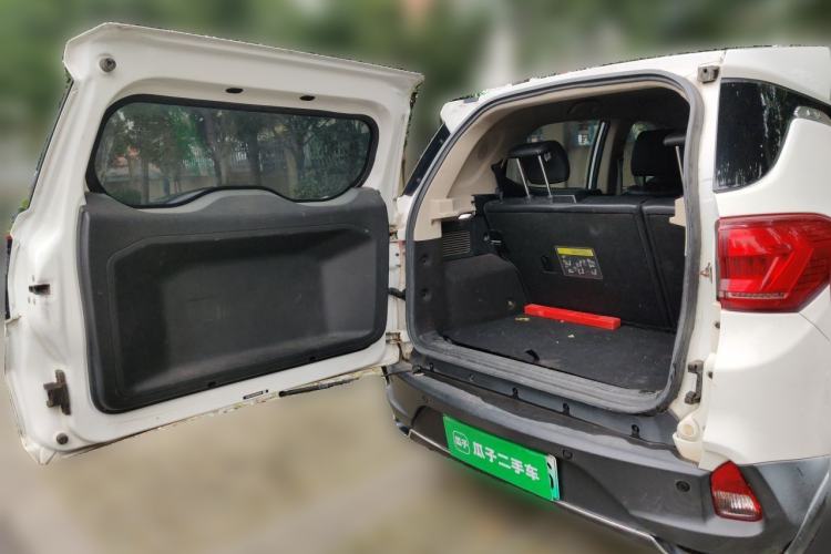 Used BYD Yuan New Energy 2019 EV535 Smart Connect Trendsetting Model Trunk