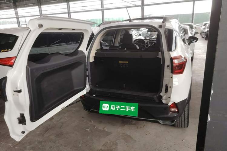 Used BYD Yuan New Energy 2019 EV360 Smart Connect Leading Model Trunk