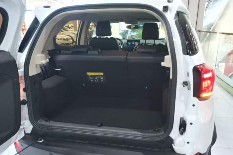 Used BYD Yuan New Energy 2019 EV535 Smart Connect Trendsetting Model Trunk