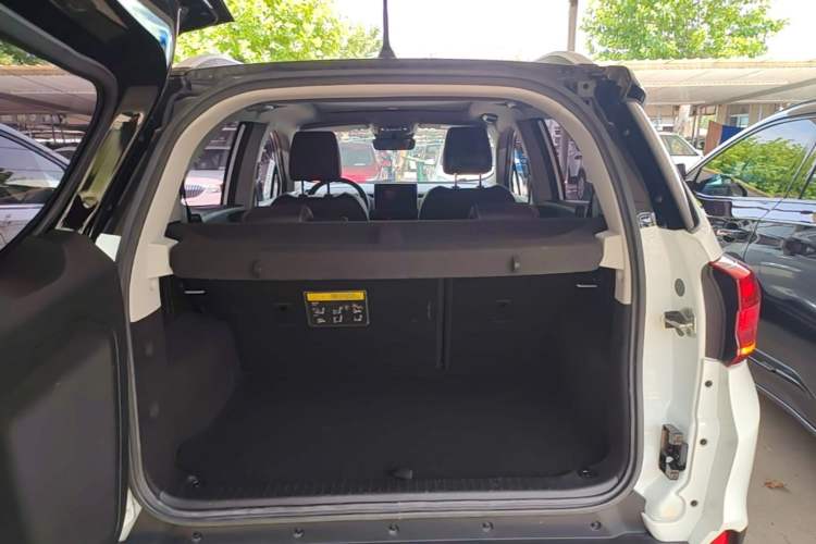 Used BYD Yuan New Energy 2019 EV535 High-Energy Leading Edition Trunk