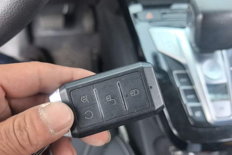 Used BYD Yuan New Energy 2019 EV535 Smart Connect Trendsetting Model Vehicle Key