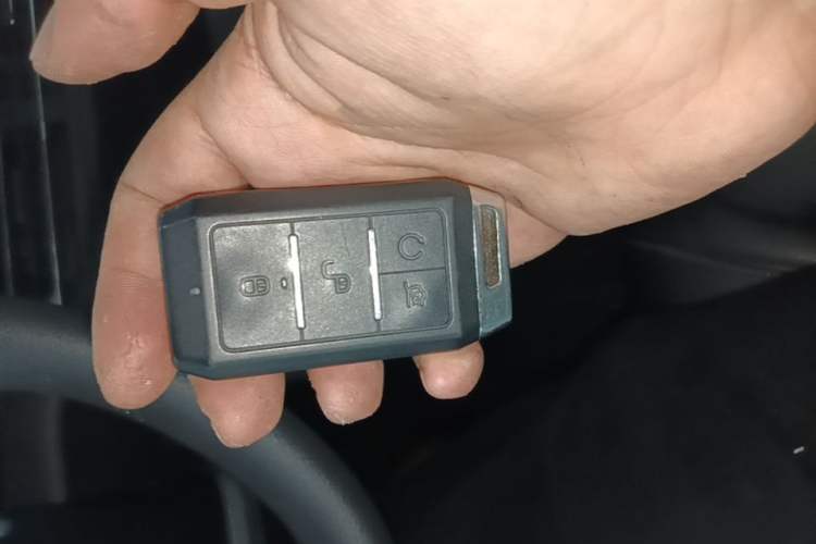 Used BYD Yuan New Energy 2019 EV360 Smart Connect Enjoyment Model Vehicle Key