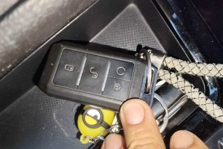 Used BYD Yuan New Energy 2019 EV535 Smart Connect Trendsetting Model Vehicle Key