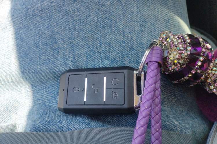 Used BYD Yuan New Energy 2019 EV535 Smart Connect Trendsetting Model Vehicle Key