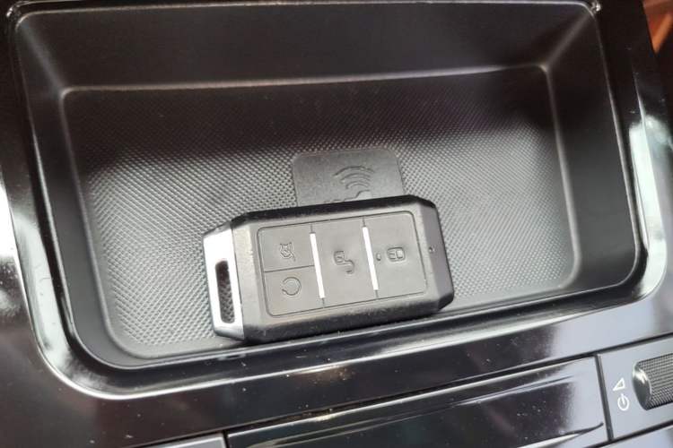 Used BYD Yuan New Energy 2019 EV535 High-Energy Leading Edition Vehicle Key