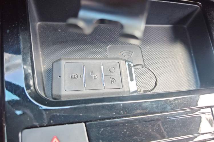 Used BYD Yuan New Energy 2019 EV535 High-Energy Leading Edition Vehicle Key