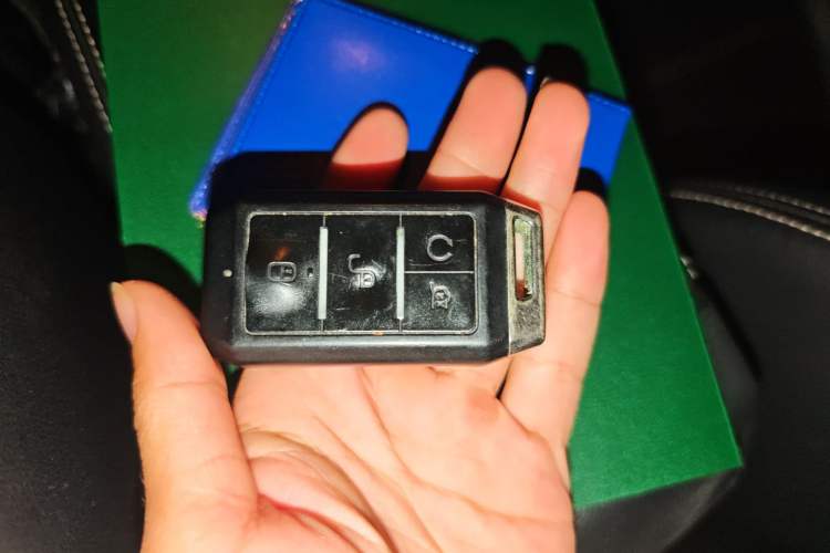 Used BYD Yuan New Energy 2019 EV535 Smart Connect Trendsetting Model Vehicle Key