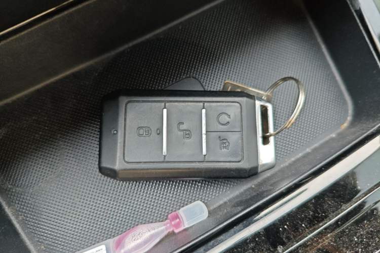 Used BYD Yuan New Energy 2019 EV535 Smart Connect Trendsetting Model Vehicle Key