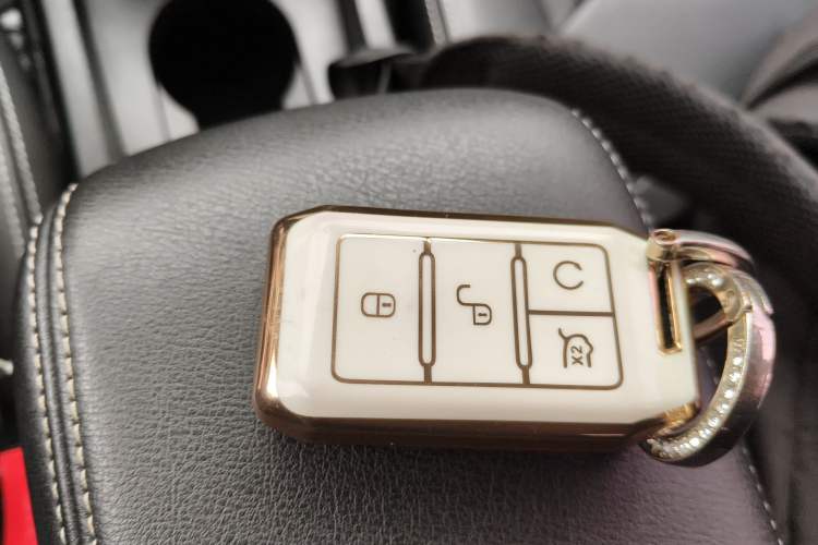 Used BYD Yuan New Energy 2019 EV535 Smart Connect Trendsetting Model Vehicle Key