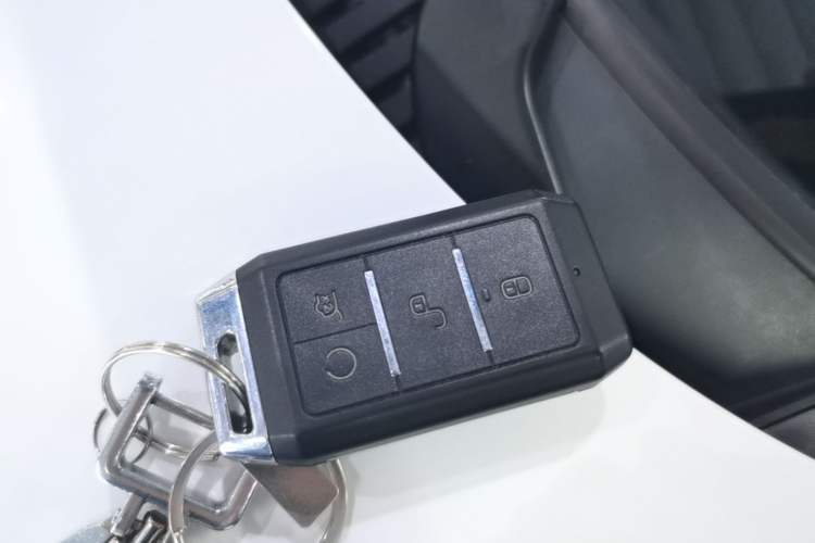 Used BYD Yuan New Energy 2019 EV535 Smart Connect Trendsetting Model Vehicle Key
