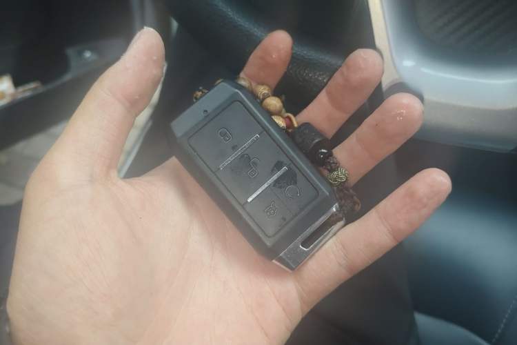 Used BYD Yuan New Energy 2019 EV535 Smart Connect Trendsetting Model Vehicle Key