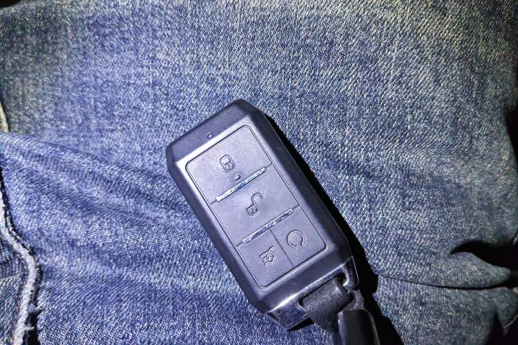Used BYD Yuan New Energy 2019 EV535 Smart Connect Trendsetting Model Vehicle Key